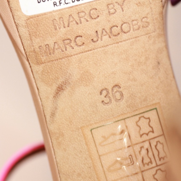 Marc by Marc Jacobs Heels - Picture 2 of 10